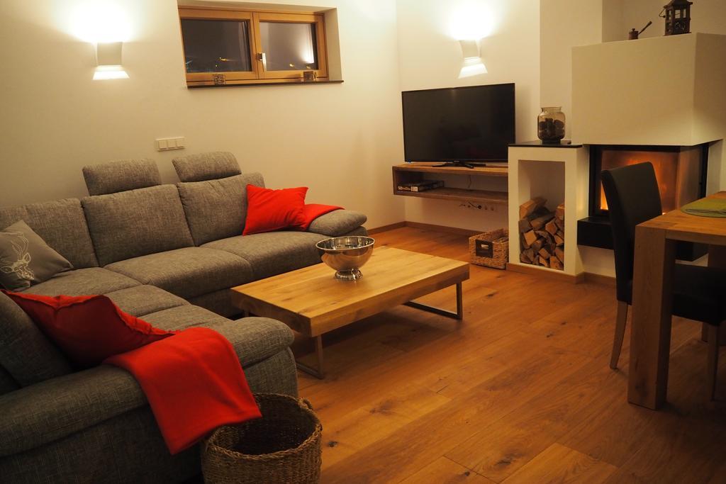 Apartment Smaragdblick Wildkogel Bramberg am Wildkogel Ngoại thất bức ảnh